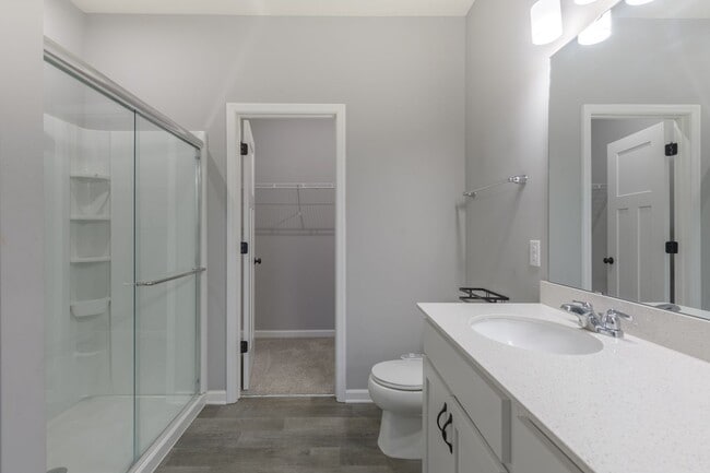 Building Photo - Awesome maple grove 5 bed 4 bath townhome! Pond views, 2 years old!