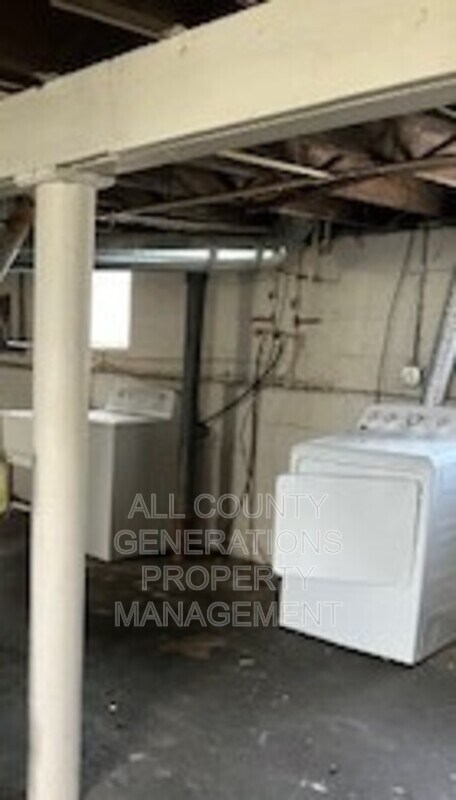 Building Photo - 7700 Goodman Ave