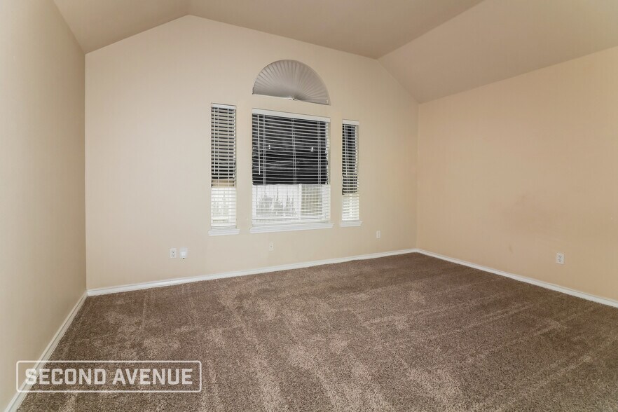 Building Photo - 7118 Citrus Valley Dr