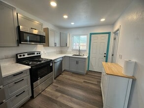 Building Photo - SAC T 1544
