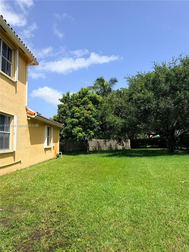 Building Photo - 3802 SW 165th Terrace