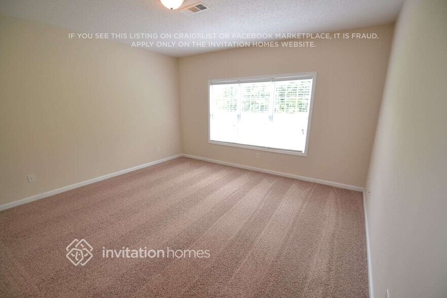 Building Photo - 5649 Rutland Dr SW