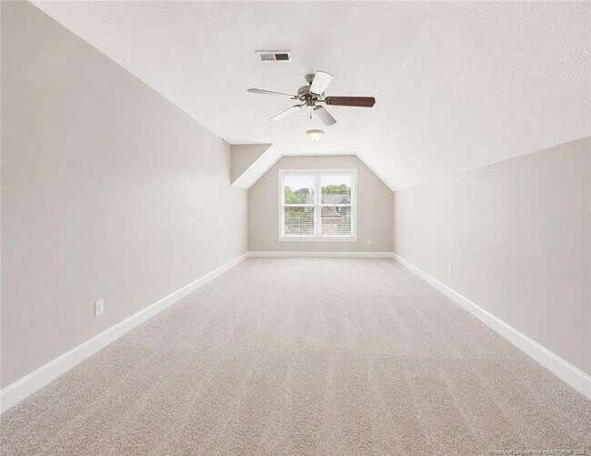 Building Photo - 3010 Metthame Dr