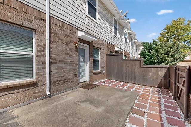 Building Photo - 8742 San Bernard St