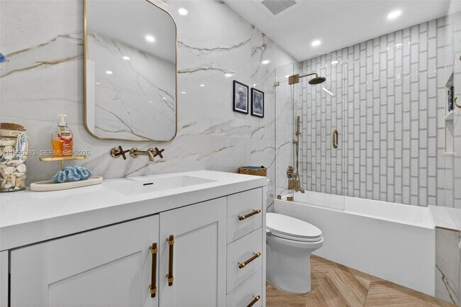 Building Photo - Southwest 74th Street, Miami, FL 33183 - 3 BR 2 BA single-family home