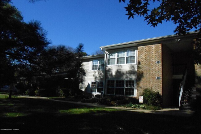 Primary Photo - 112 Arrowwood Ct