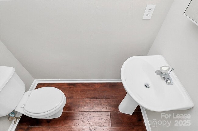 Building Photo - 11350 Yellow Spaniel Ct