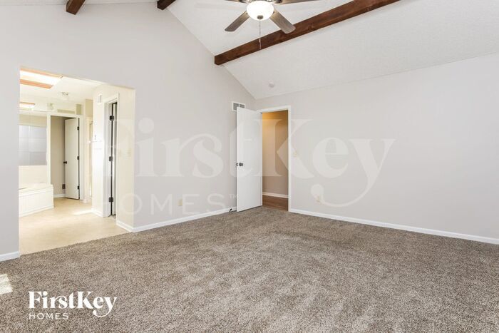 Building Photo - 8321 N Highland Ave