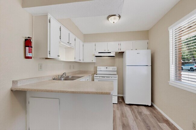 Building Photo - 207 Delamar Loop NW