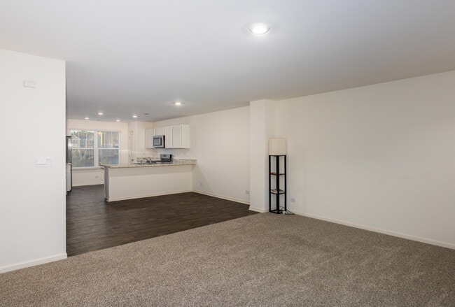 Building Photo - 3831 Currant Ln