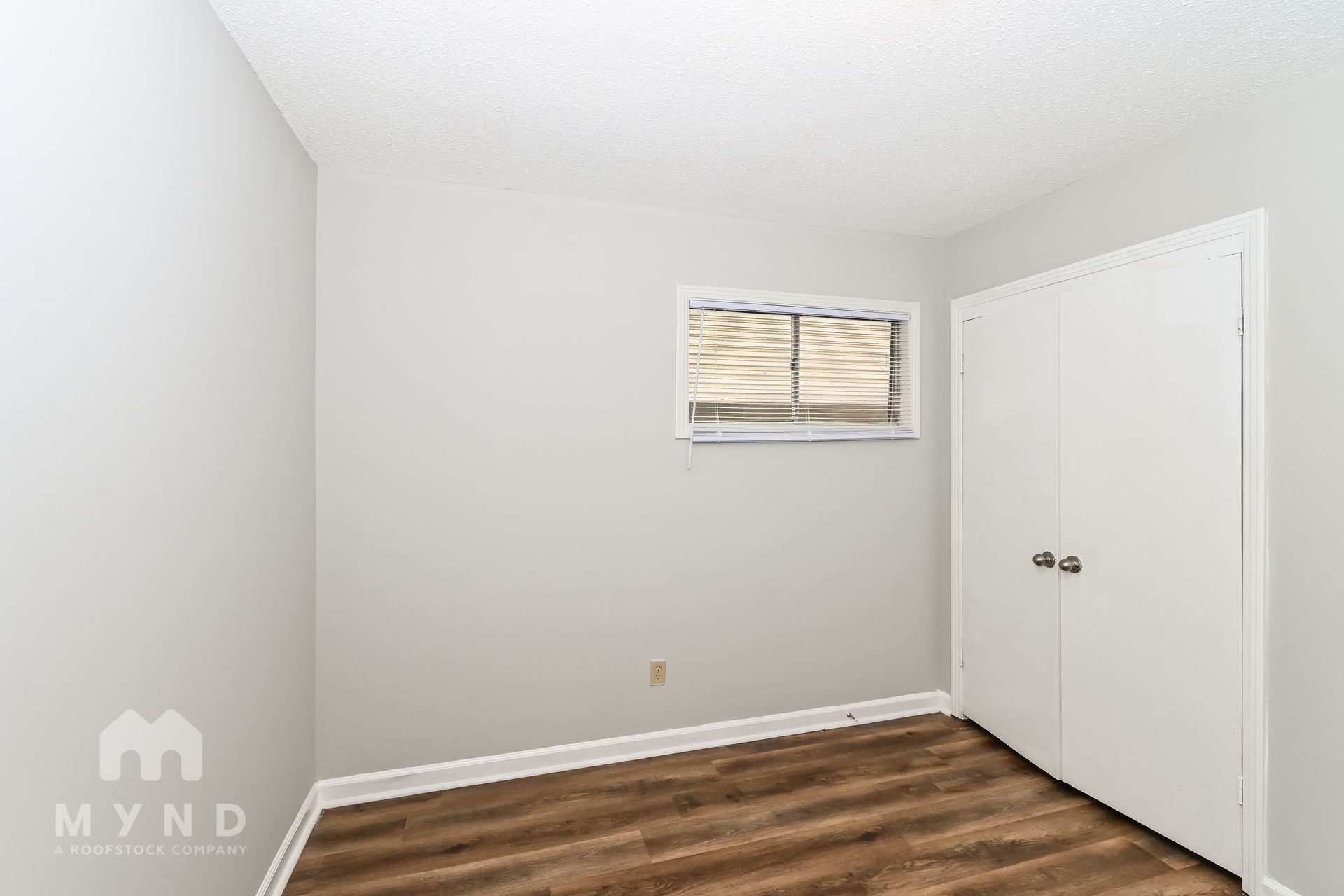 Building Photo - 2593 Courtney Dr