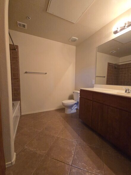 Building Photo - 11640 N Tatum Blvd