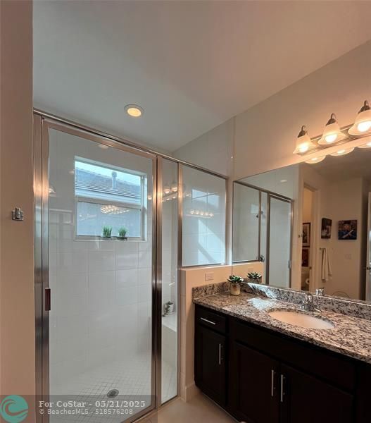 Building Photo - 11711 SW River Crossing Pl