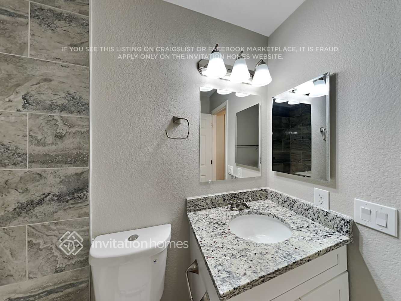 Building Photo - 920 Ancestra Dr