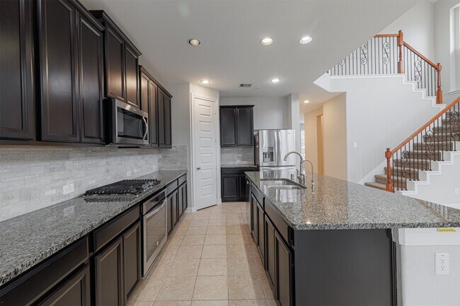 Building Photo - 20318 Peralta Cliff Trail