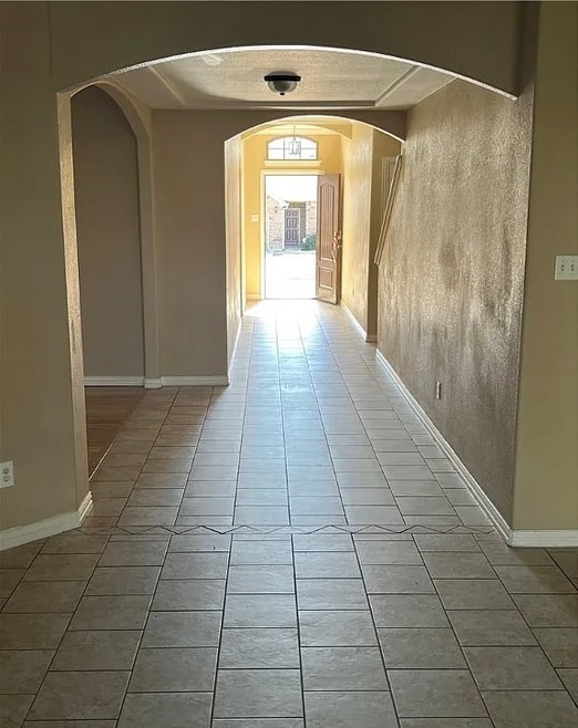 Building Photo - 6309 Serpentine Dr
