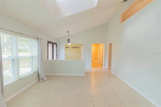 Building Photo - 3908 Rosedale Dr