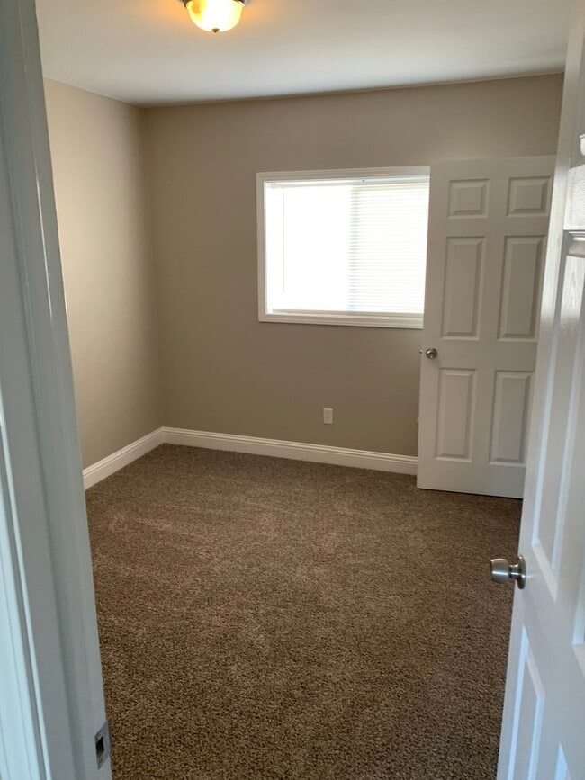 Building Photo - Recently Remodeled home on the Boise Bench!!!