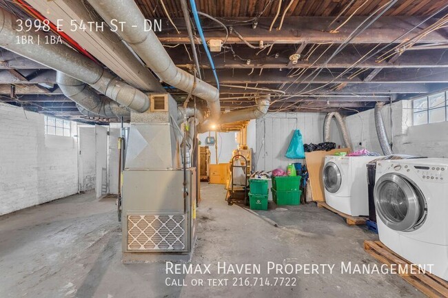 Building Photo - 3998 E 54th St