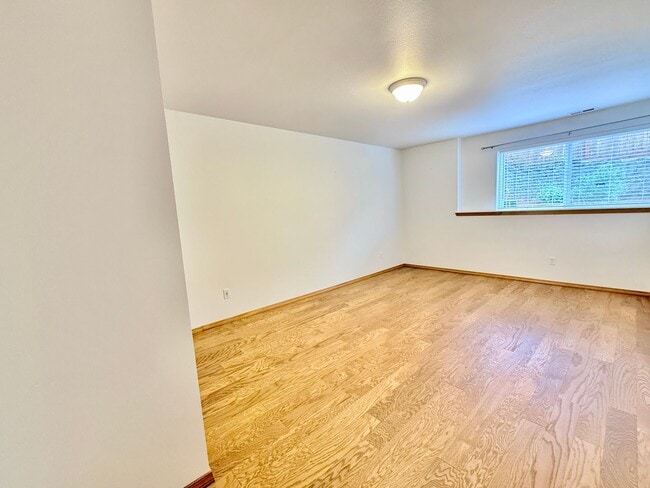 Building Photo - Rare First-Time Rental | Spacious 5BR + Office Cul-de-Sac Home Backing to Nature