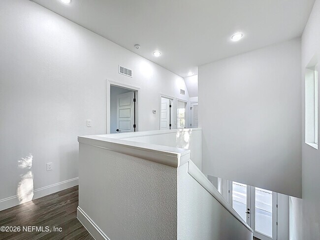 Building Photo - 8912 Hogan Rd