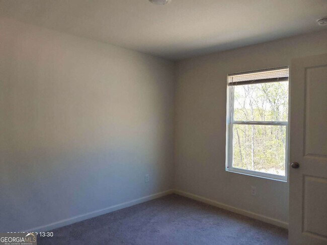 Building Photo - 538 Pemberton St