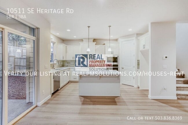 Building Photo - 10511 SE Heritage Rd