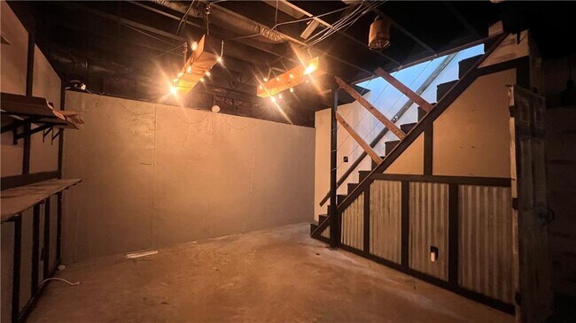 Building Photo - 8434 Majors Rd
