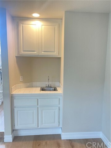 Building Photo - 9 Chelsea Pointe