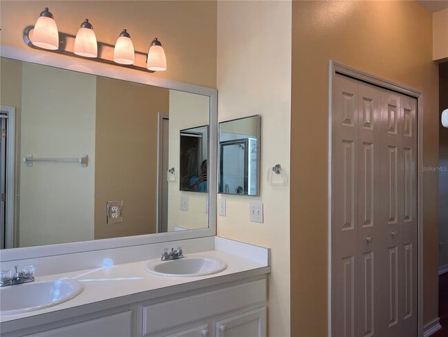 Building Photo - 1131 Turtle Lake Ct