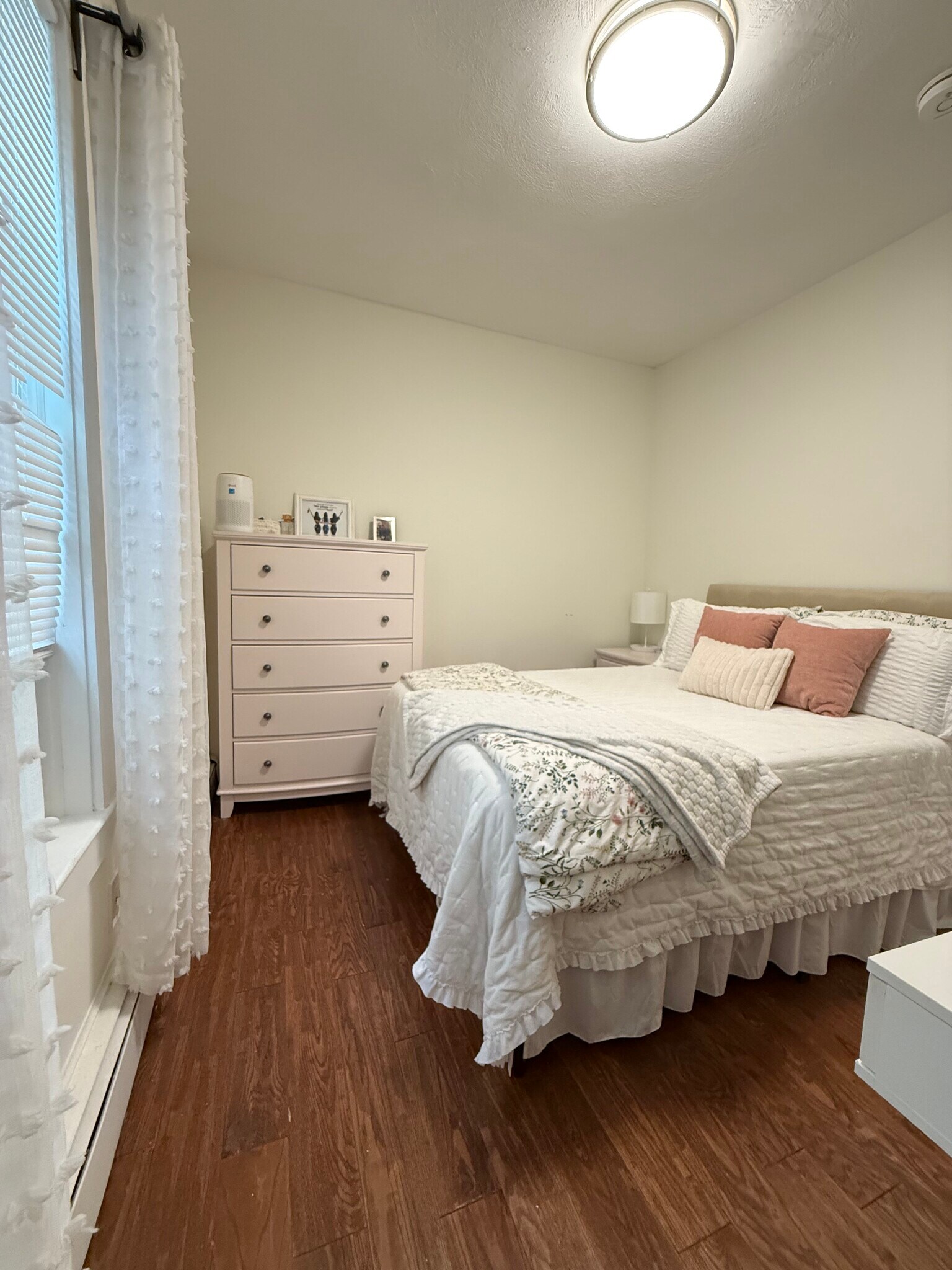 Building Photo - 229 Charles St