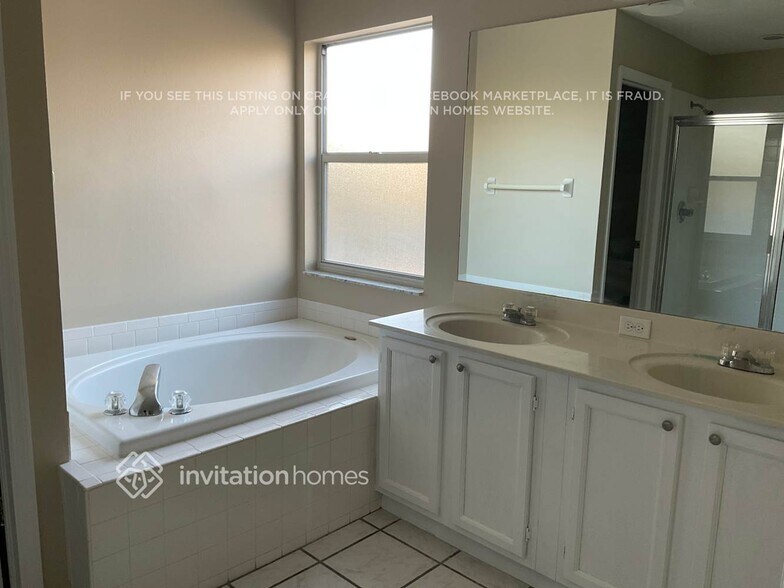 Building Photo - 12914 Brant Tree Dr