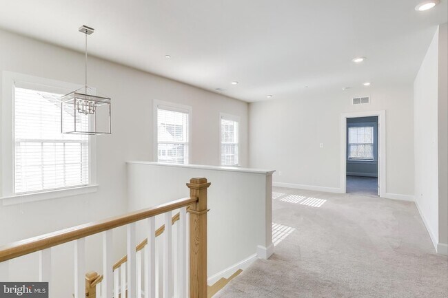 Building Photo - 21905 Woodcock Wy