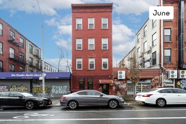 Building Photo - 508 Throop Avenue