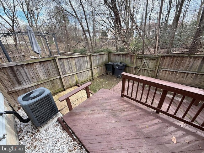 Building Photo - 3288 Wyndale Ct