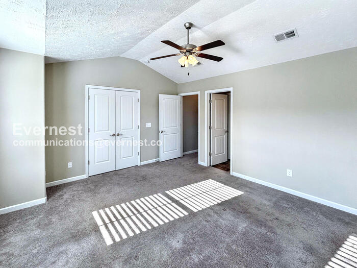 Building Photo - 5336 Dan Post Wy