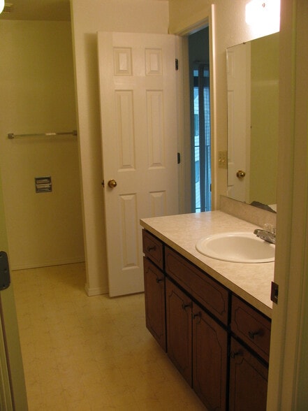 Building Photo - 12204 105th Ave Ct E