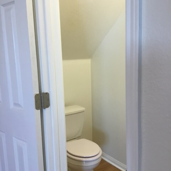 Building Photo - 2911 Whisper Oaks Ln