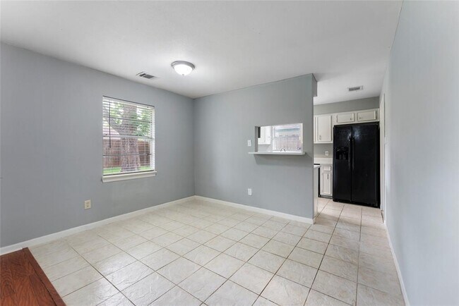 Building Photo - 29410 Sedgefield St