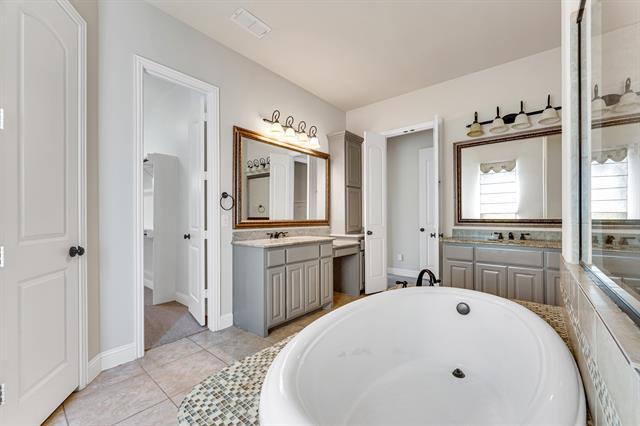 Building Photo - 1602 Meg Dr