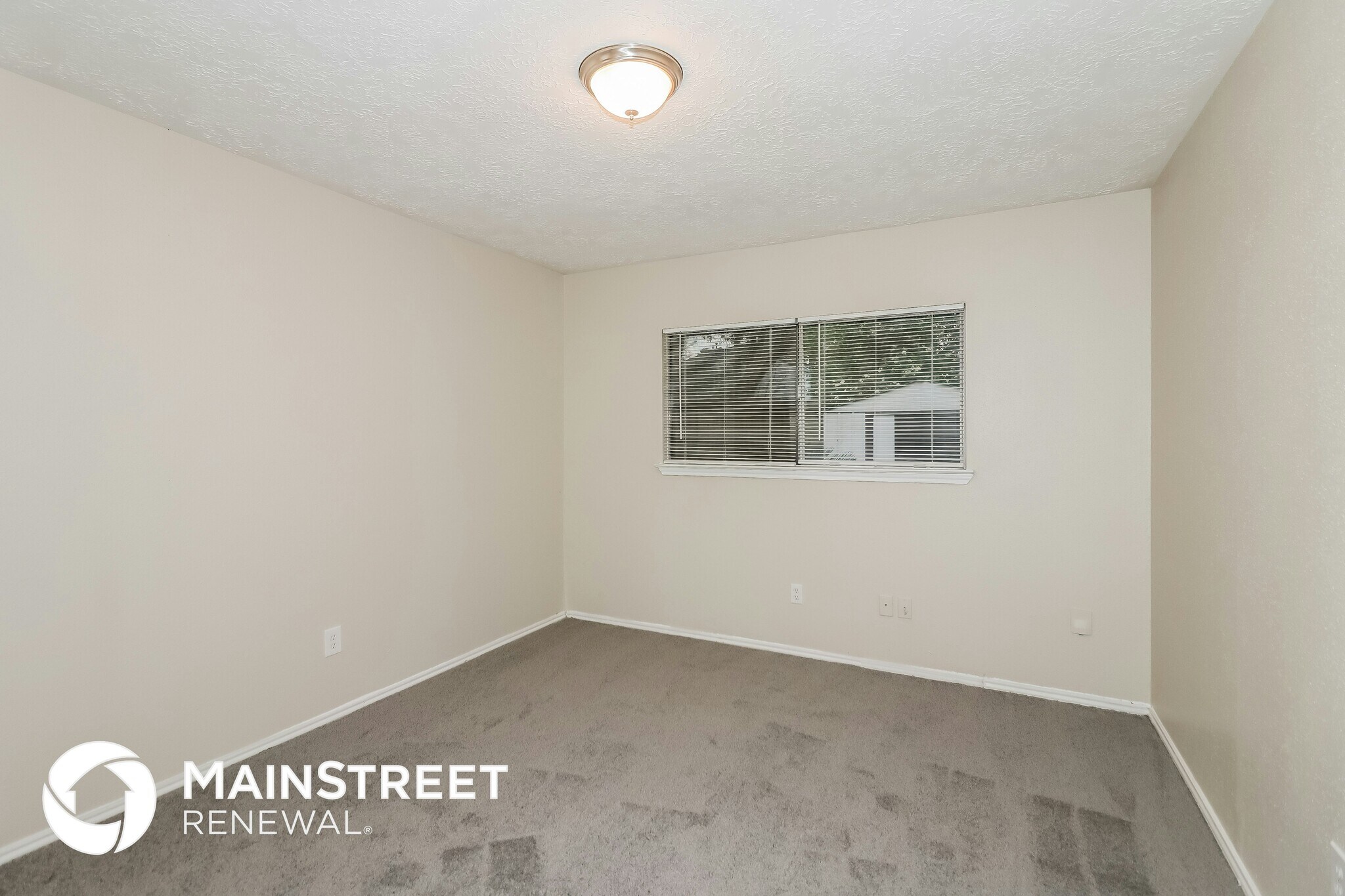 Building Photo - 17931 Windy Knoll Dr
