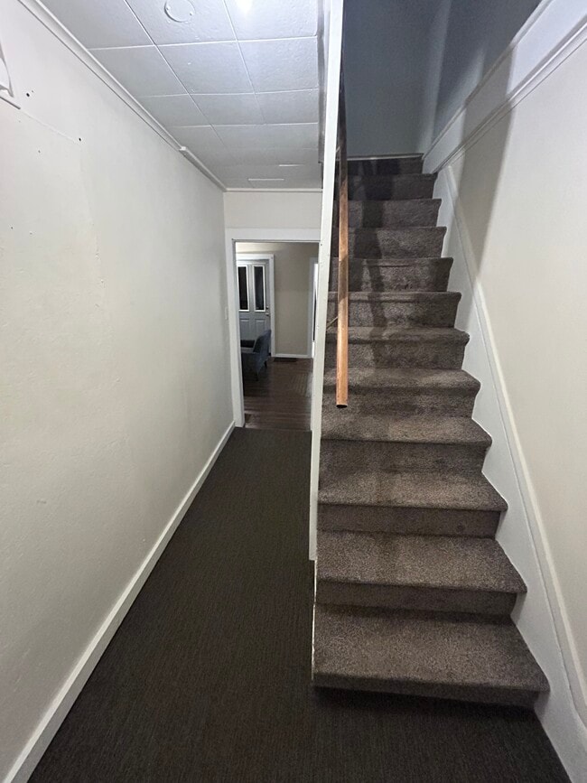 Building Photo - 171 W Seneca St