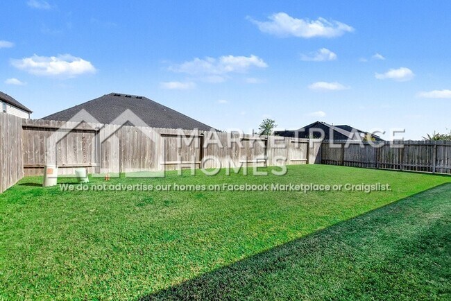 Building Photo - 3839 Hordley Ter Trl