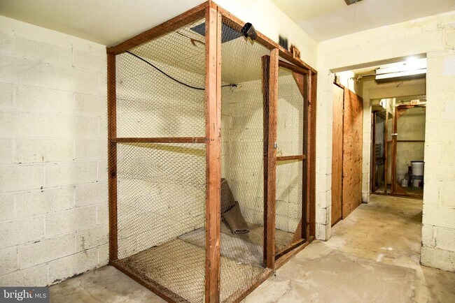 Building Photo - 3302 Woodburn Village Dr