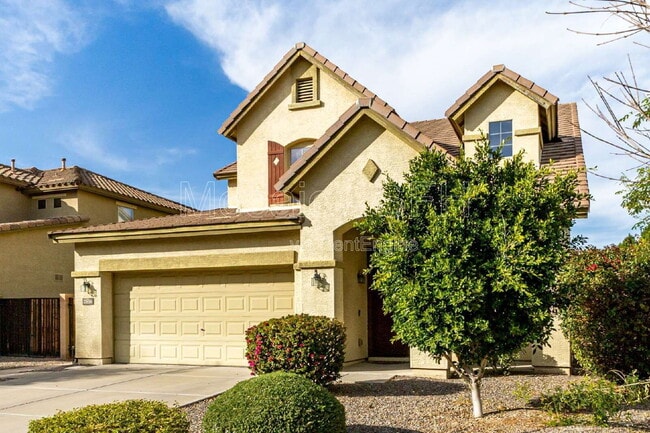 Building Photo - 2656 E Boston St