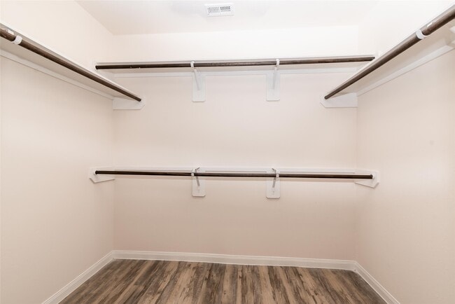 Building Photo - 24423 Veratti Ln