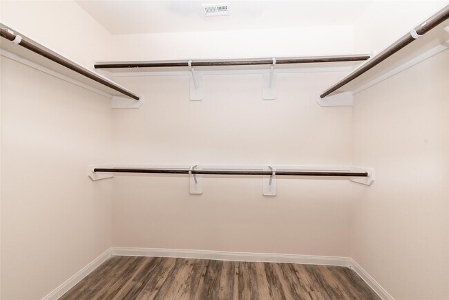 Building Photo - 24430 Veratti Ln