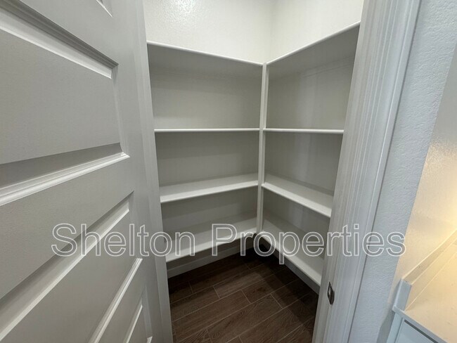 Building Photo - 17746 W Turquoise Ave