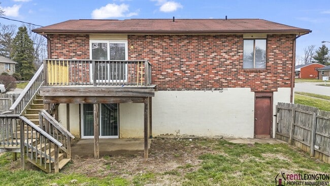 Building Photo - 208 Grayson Ct