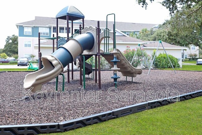 Building Photo - 4802 51st St W